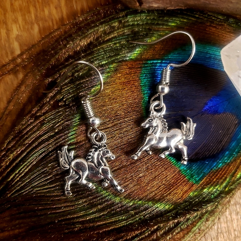 Wild Mustang Horse earrings Equine~Equestrian~Cowgirl Gift~Cowboy~Horse Jewelry